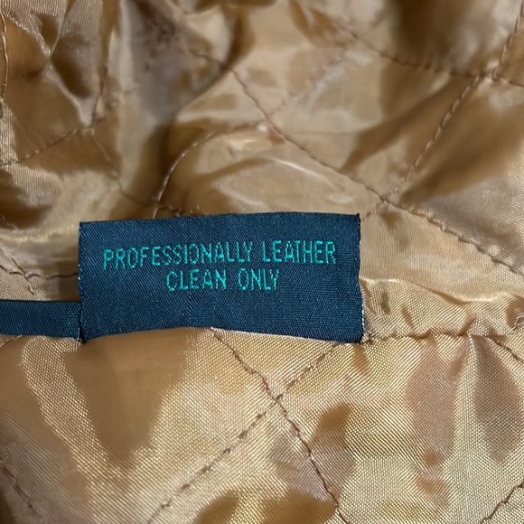 Authentic Vintage Winlit 1969 Medium Unisex Suede
Leather Jacket. - Picture 12 of 15